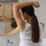 Vinicius Tadeu Sattin Rodrigues alerta: compreender o câncer de mama vai além dos sinais visíveis, a mamografia preventiva é essencial.